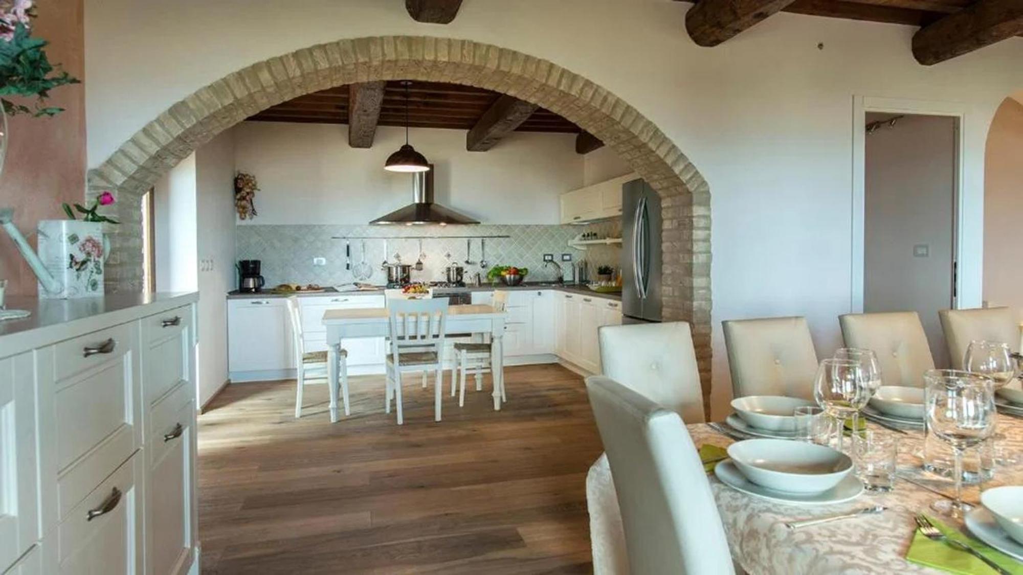 דירות וולטרה Casale Con Vista Colline מראה חיצוני תמונה